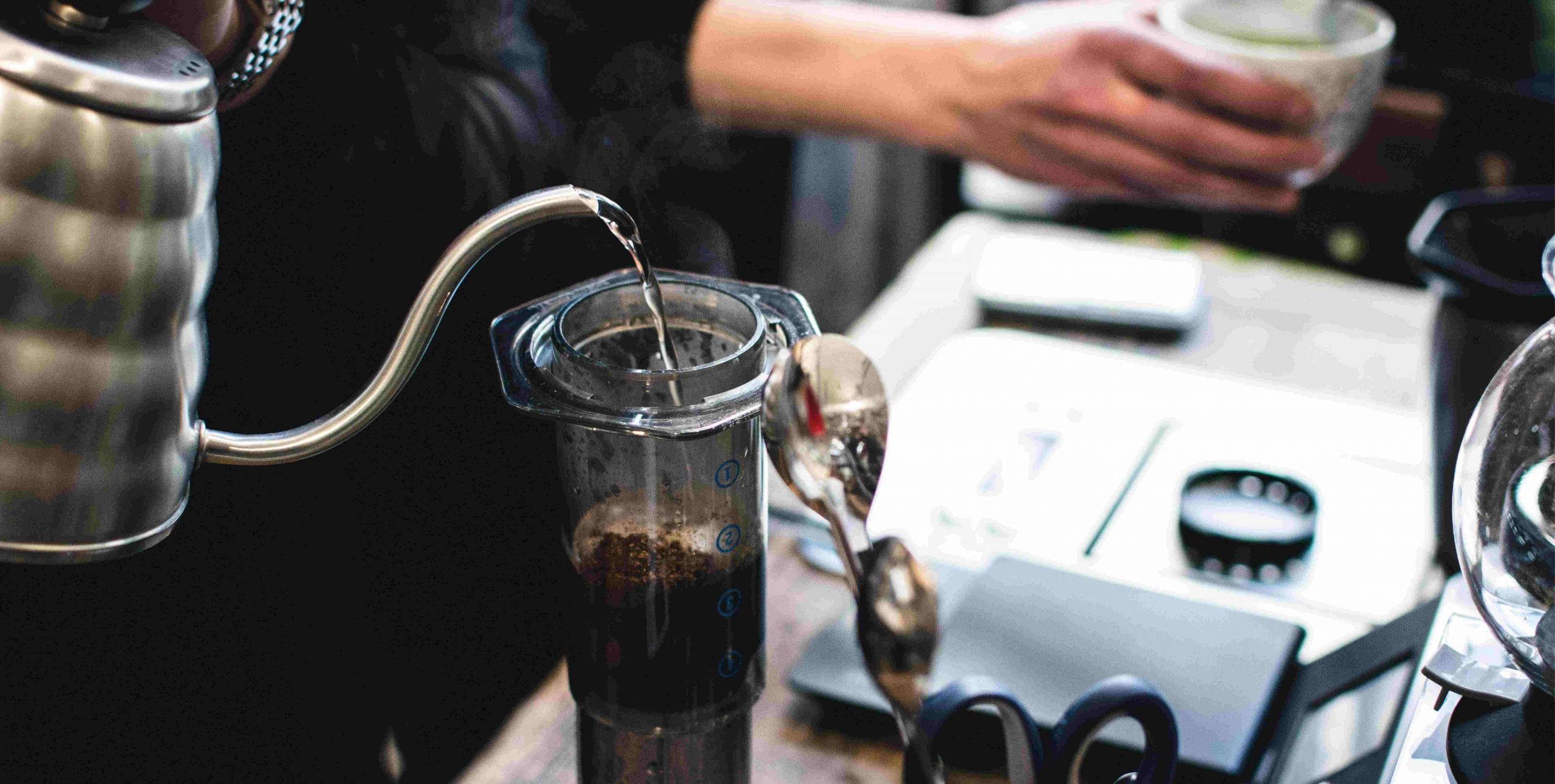 Príprava kávy s pomocou Aeropressu